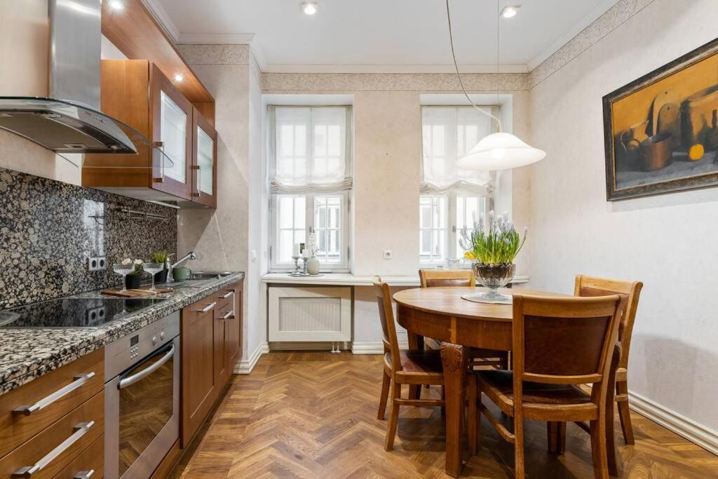 Dictumfactum Luxury Residence Ταλίν Εξωτερικό φωτογραφία